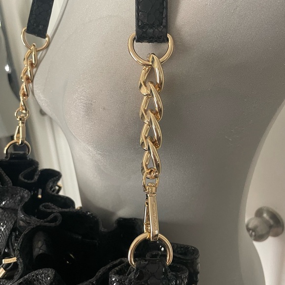 Michael Kors black purse - Picture 3 of 4